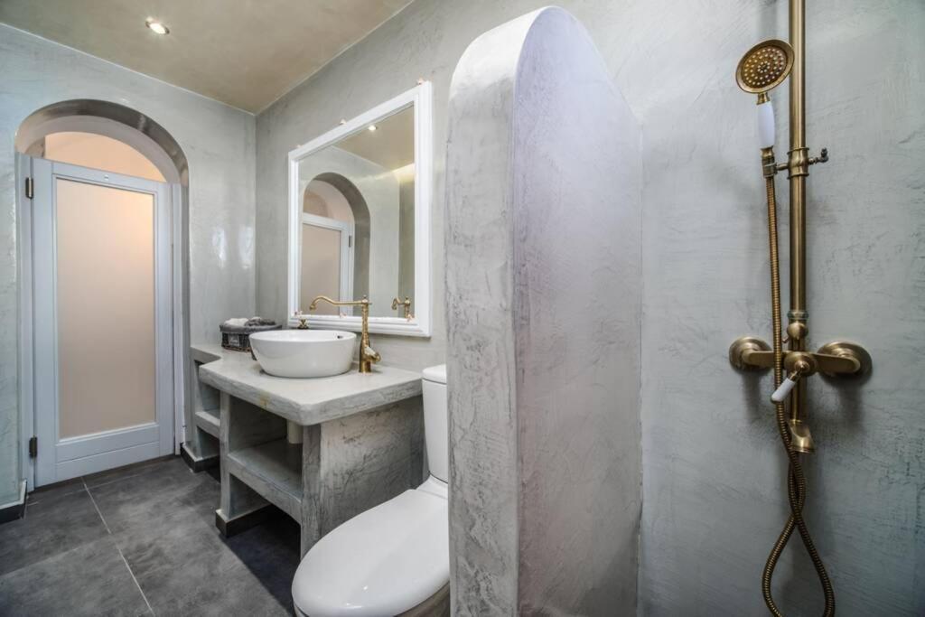 Villa Brouzos - Traditional Maisonette&Sea View Emporio  Esterno foto